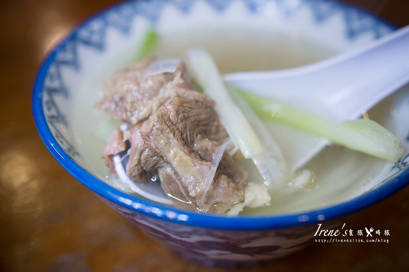 【仙台－美食】仙台牛舌的發祥店－味太助，濃厚的碳烤香。跟在地人一起吃牛舌！