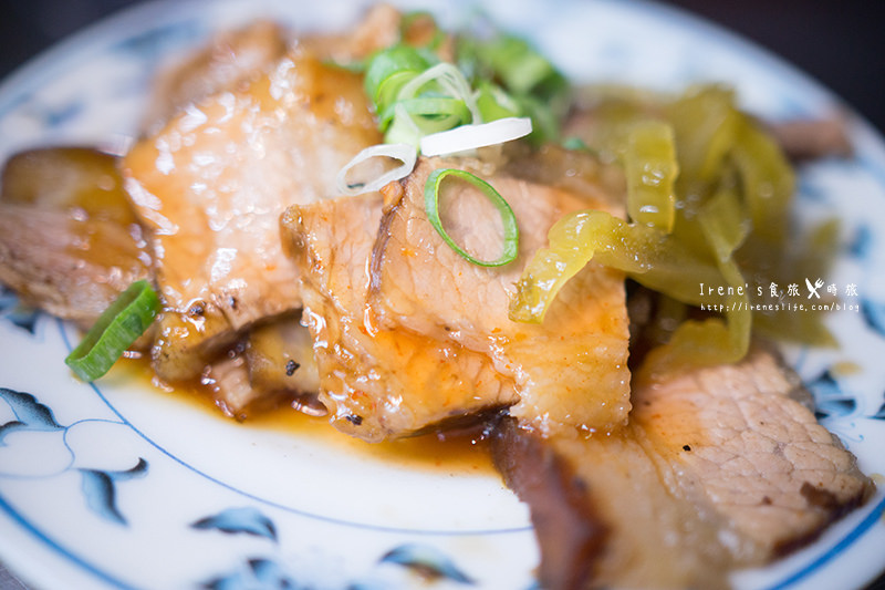 【三重】捷運菜寮站美食/好吃的彩色水餃，假日限定的五彩開運餃/雙麻麵也不遜色於水餃．頂味執餃