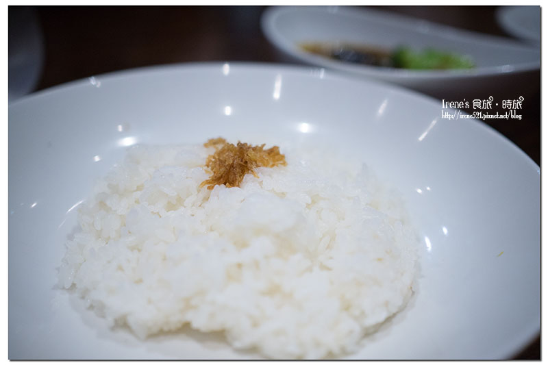 【大阪－美食】各種風味的咖哩都有，還有好吃的半熟蛋咖哩麵包． 天馬 咖喱＆カレーパン