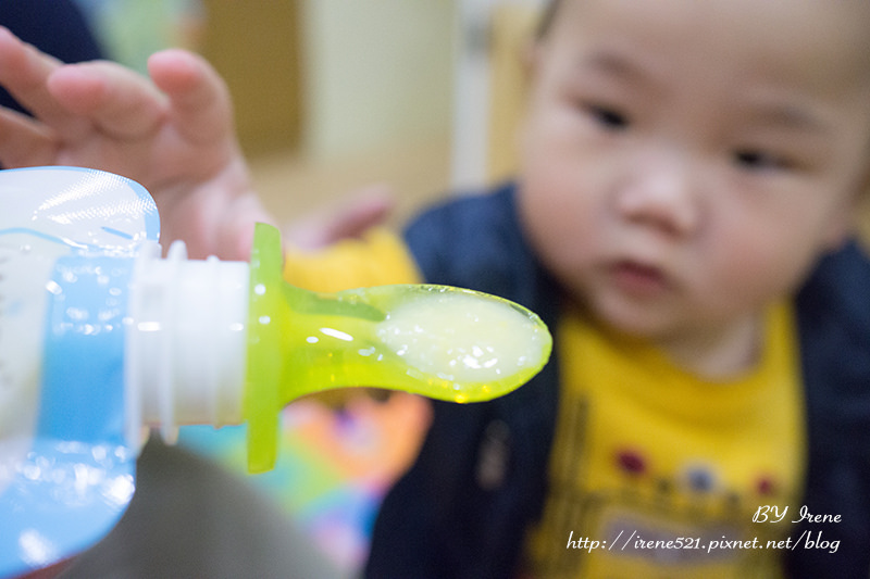 【育兒用品】集母乳袋、拋棄式奶瓶、副食品餵食器於一身，Kiinde拋棄式奶瓶