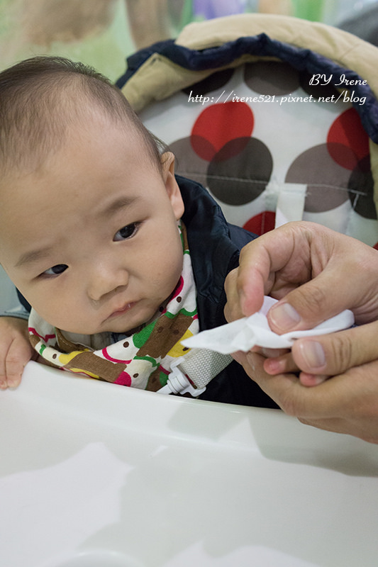 【育兒】好吃好玩的親子餐廳．消費就送好用的MIT「獅子寶寶 嬰兒純水柔溼巾」