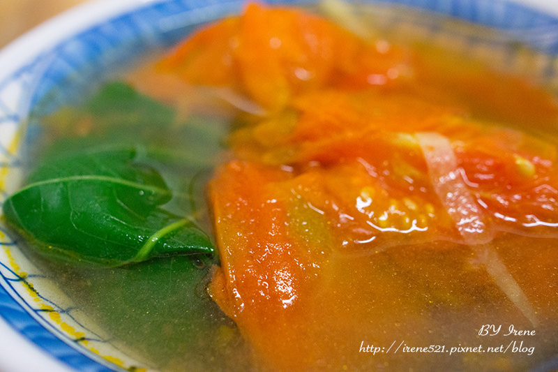 【板橋】銅板美食，當正餐當點心都合宜．阿義現蒸臭豆腐