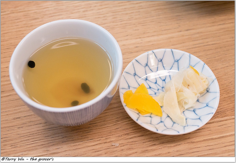 【泰瑞食記】日本人氣天丼專門店 金子半之助 終於有引進台灣了 , 剛開幕人潮很鬼扯也是很正常的無誤!!