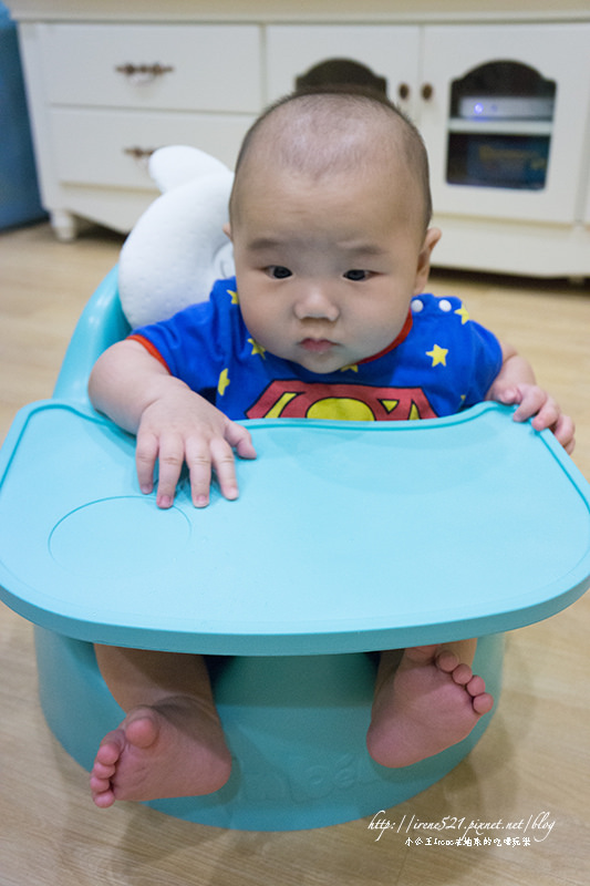 【育兒】餵食副食品的好幫手．Anbebe二代加大款幫寶椅