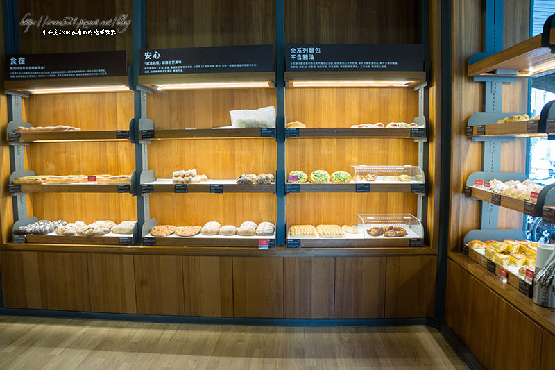 【台北大安區】以茶入味的麵包，小茶栽堂的新品牌．小巴黎人麵包製作所