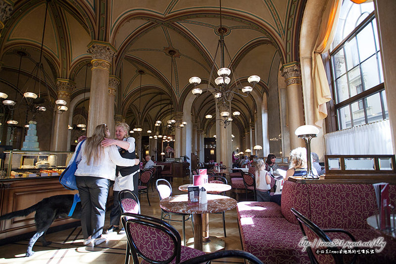 【維也納】世界十大美麗咖啡館之一．中央咖啡館Café Central