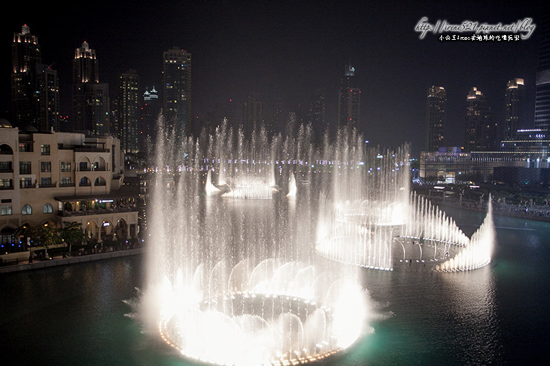 【杜拜】動魄人心，世界最高音樂噴泉．杜拜音樂噴泉水舞 @Irene&#039;s 食旅．時旅