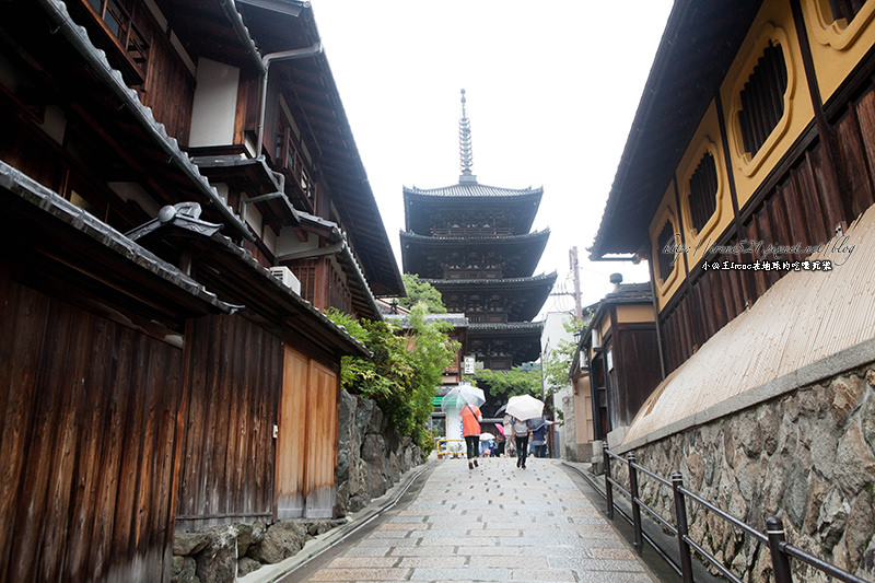 【京都】用不同的視野，看見不一樣的京都．八坂通 散策 @Irene&#039;s 食旅．時旅