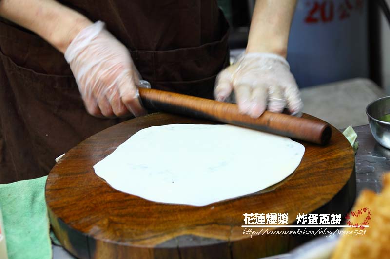 【台北公館】台北也有炸蛋蔥油餅‧花蓮爆漿炸蛋蔥餅