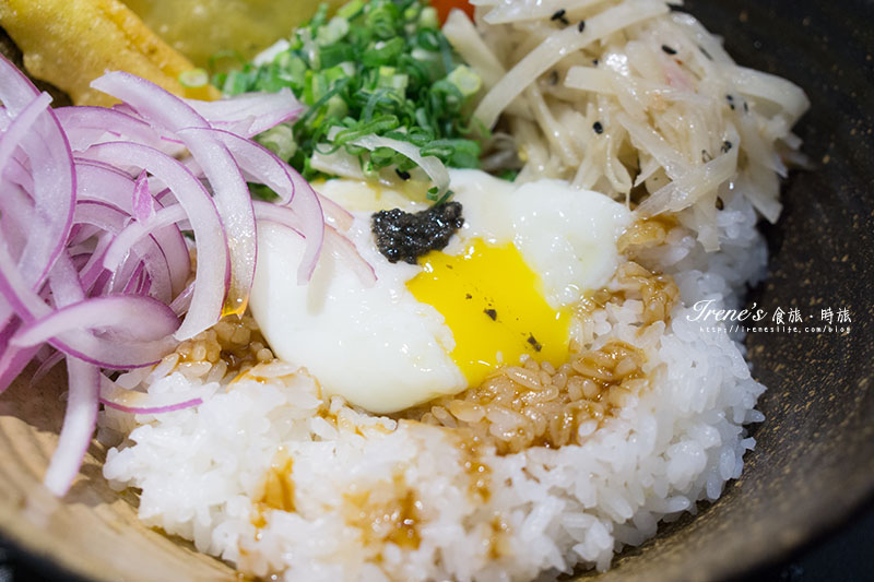 戰斧豬排丼