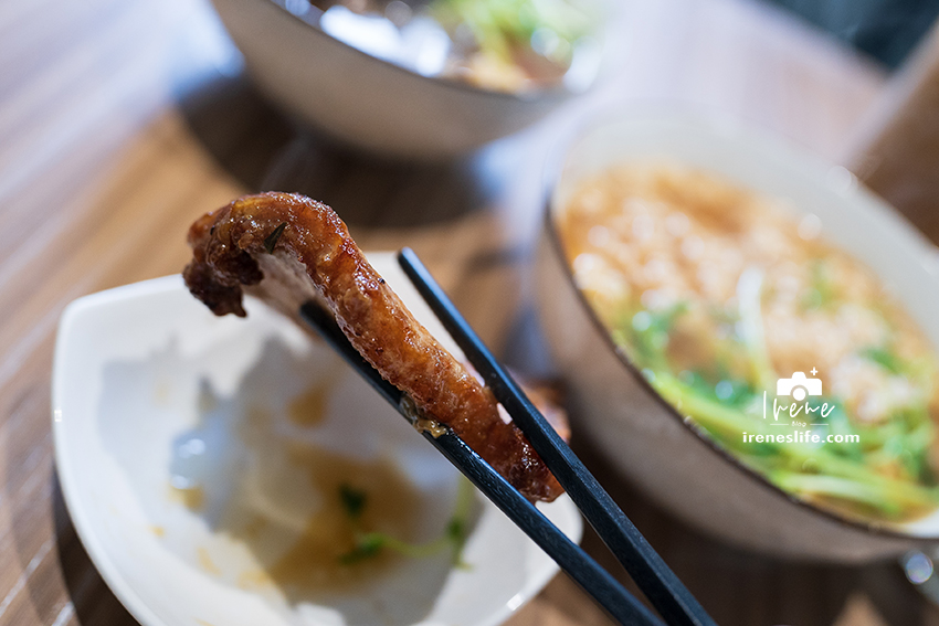 香港老闆開的EDEN伊甸港式美食，帶來香港的味道，媽媽味的煲湯，來場早午茶的相約吧~(內含完整菜單)