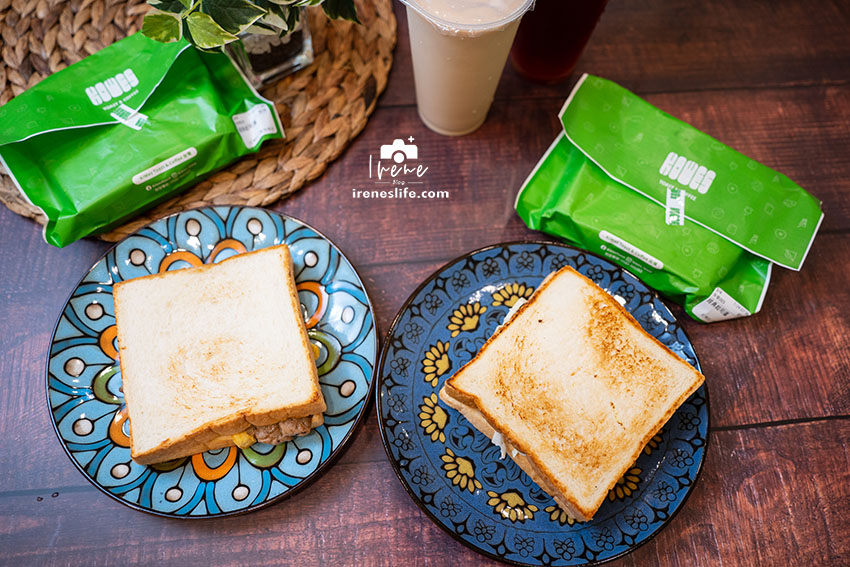 Kiwes Toast & Coffee