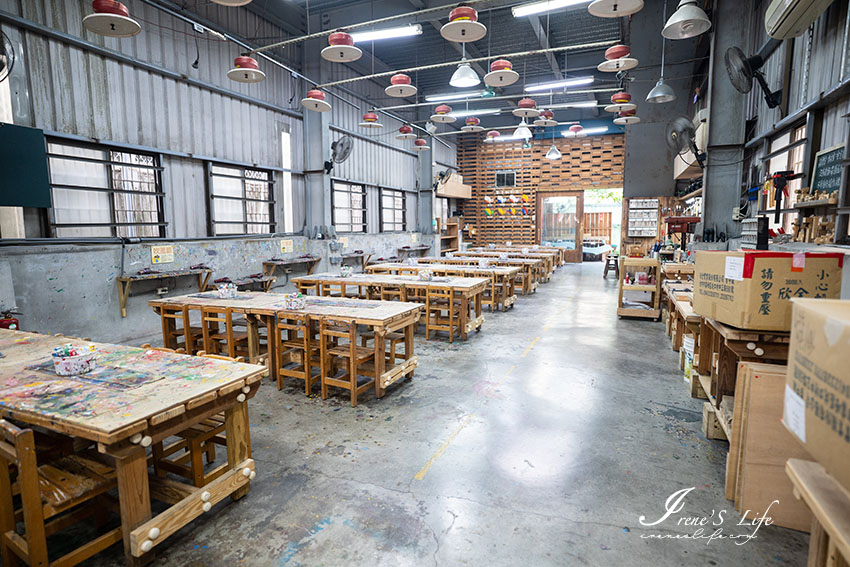 台中木頭觀光工廠，宛如大型的木頭遊樂園，發揮想像力、創造力一起來木工DIY