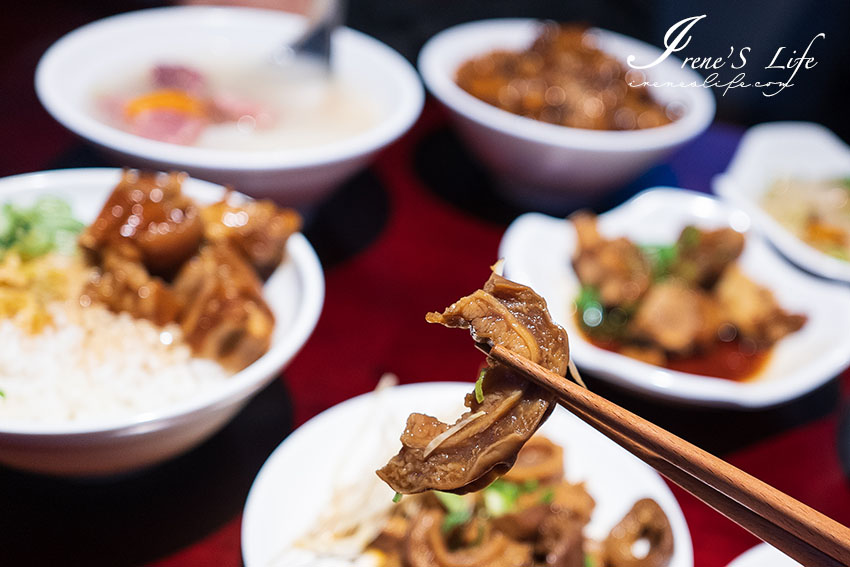 台北後火車站、華陰街美食，巷弄裡飄香的古早味，烏黑閃亮的魯肉飯配上半熟蛋超銷魂