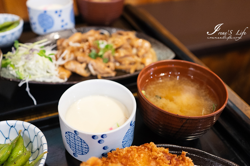 關渡巷中日式食堂居酒屋，丼飯、壽司、定食豐富份量足，厚切豬排有夠厚，附近就有收費停車場