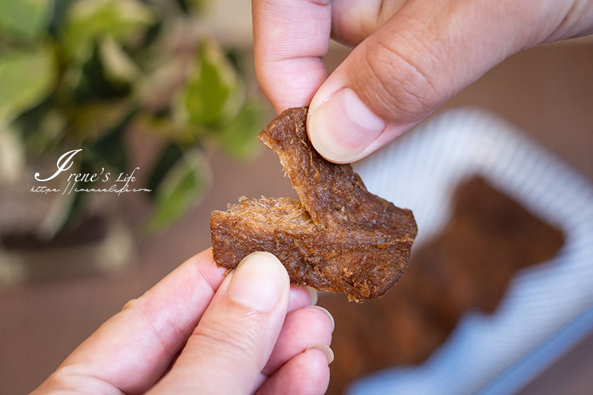 人氣團購美食｜大人小孩都愛吃的植物肉乾，木直肉乾口味多又有咀嚼感，蔬食葷食者必吃