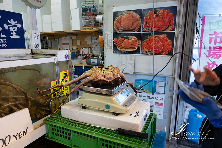 札幌場外市場吃現撈帝王蟹！早餐就吃痛風餐，杉山水産 根室かに市場一蟹二吃超滿足