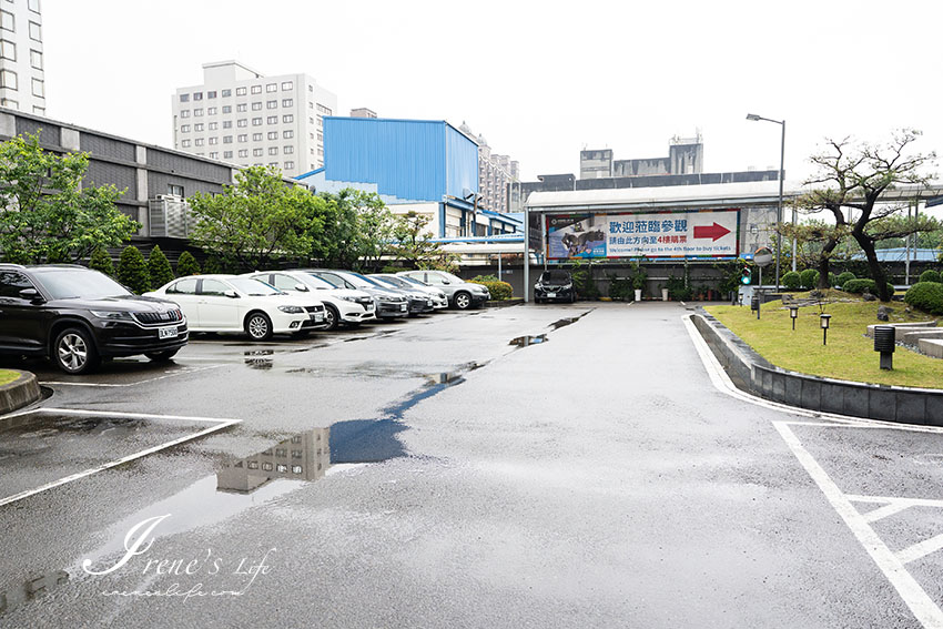 桃園觀光工廠｜雨天備案，DIY組裝機器人邊學邊玩樂趣多，館內還有機器人表演以及互動設施