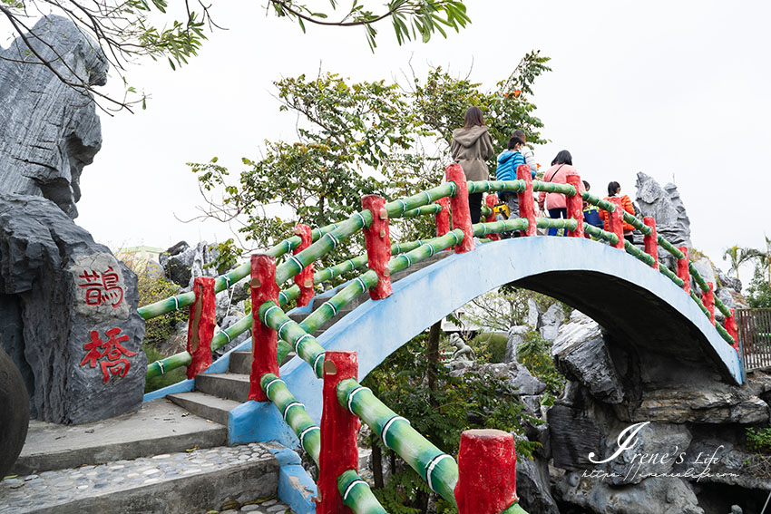 雲林免費景點，超美的庭園迷宮，居高臨下的彩虹橋，全程走完至少要一個小時