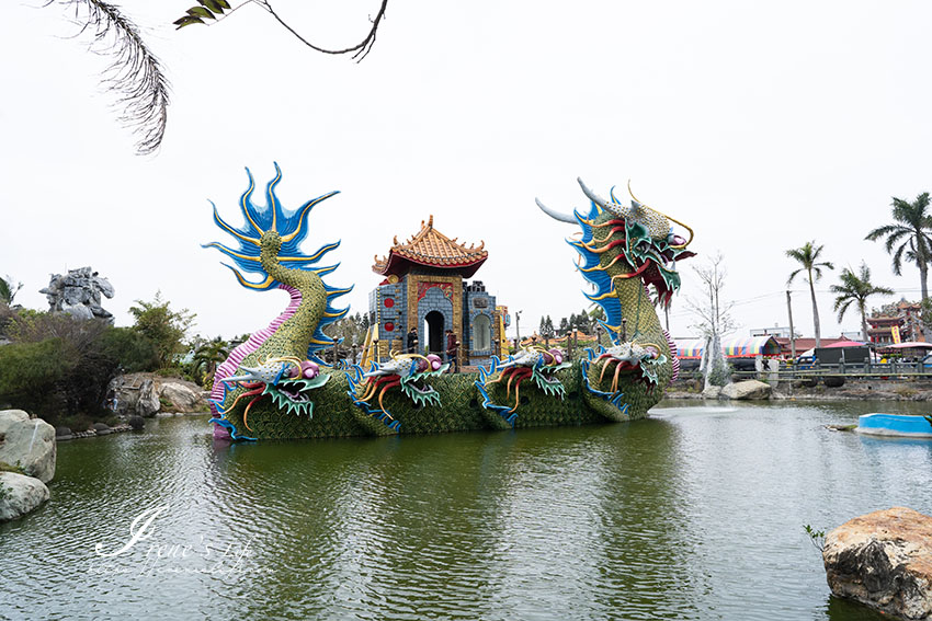 雲林免費景點，超美的庭園迷宮，居高臨下的彩虹橋，全程走完至少要一個小時