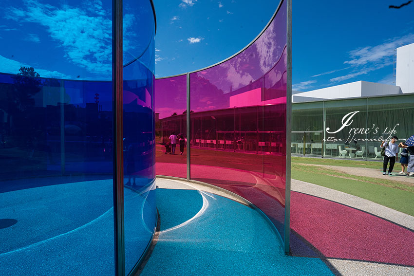金澤推薦景點｜都市中遇見現代藝術的金澤21世紀美術館，「錯覺」泳池超熱門，一定要提早來預約 @Irene&#039;s 食旅．時旅