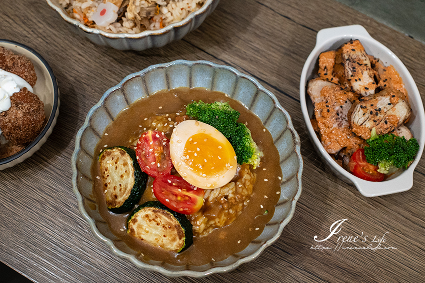 藏很深的懷舊小餐館，讚岐烏龍/咖哩/炊飯樣樣有特色，恐龍蛋、焦糖布丁是飯後推薦甜點