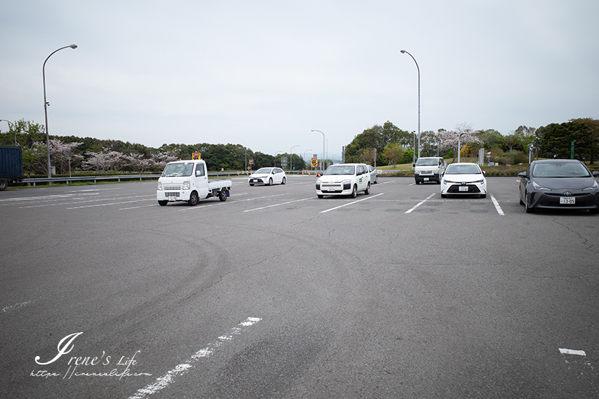 宮崎高速公路休息站山之口SA，限定咖哩麵包必買，小食堂用餐不貴份量足，紀念品有好多大谷翔平