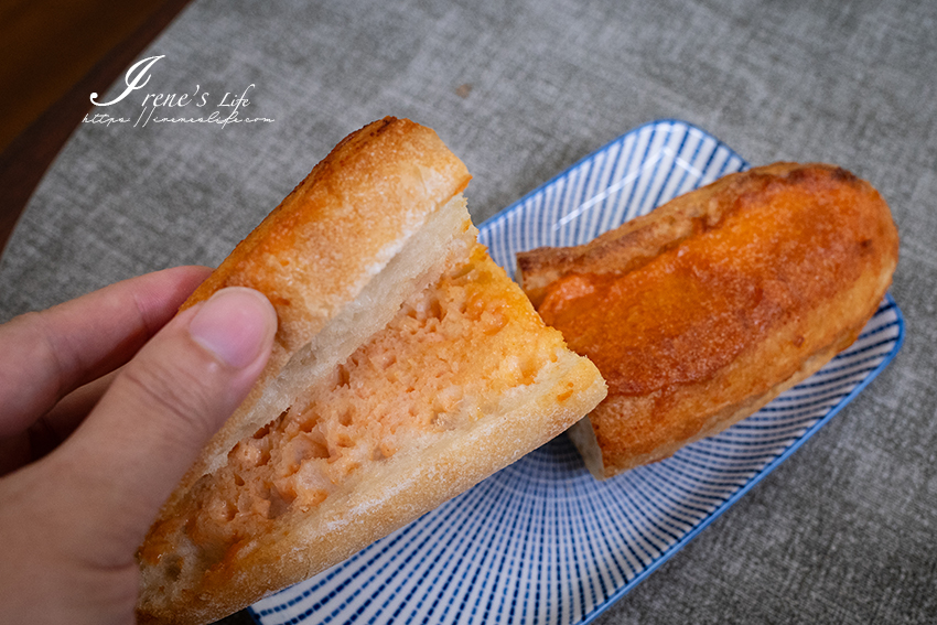 來自名古屋的麵包店，貓咪吐司超可愛，明太子法國酥脆有嚼勁，明太子味超級濃