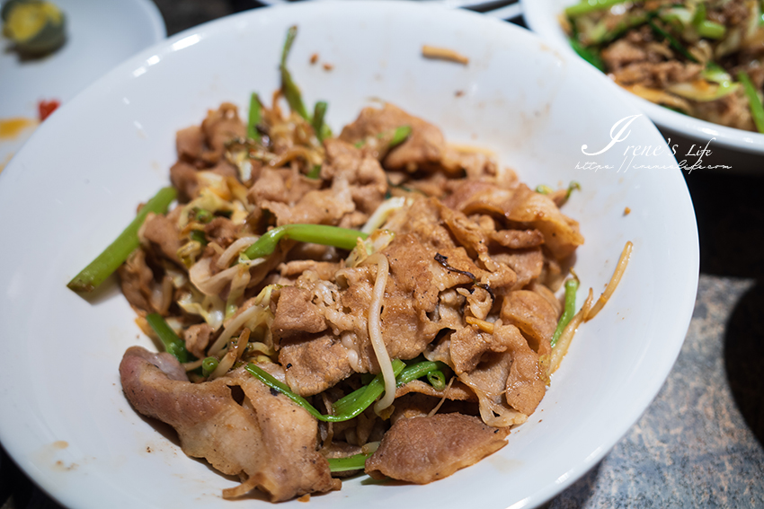 蒙古烤肉進駐西門町！安格斯牛、松阪豬隨你配，還有火鍋、酸菜魚、水煮牛、港點吃到飽