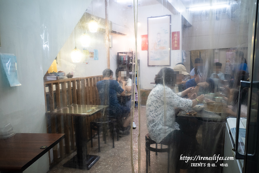 淡水素食小吃推薦｜臭香四溢的清蒸臭豆腐、臭豆腐拉麵、番茄燉飯、蘿勒燉飯、白玉湯包