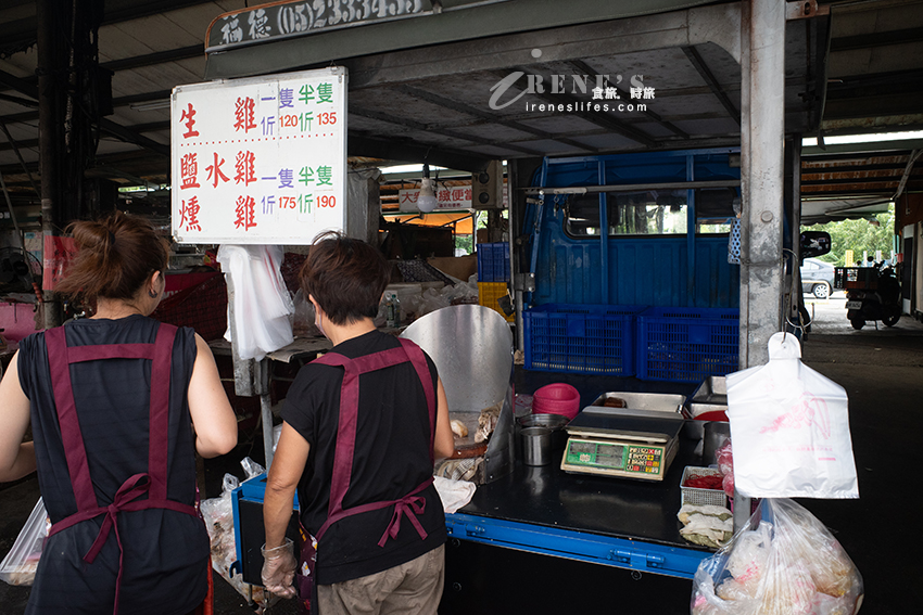 嘉義民雄隱藏在頭橋市場的好吃燻雞、鹽水雞，太晚到滷味整個被搶光光