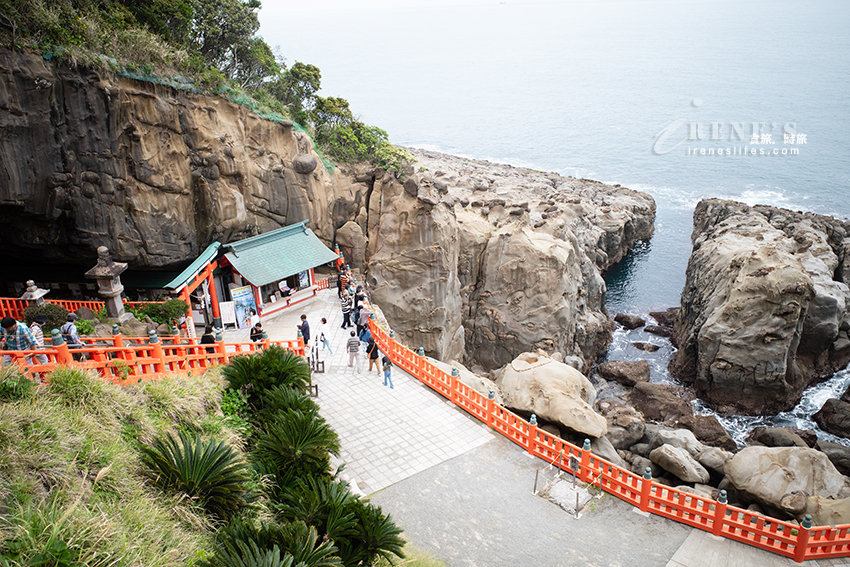 位於海岸旁的海蝕洞內充滿能量的鵜戶神宮，一定要挑戰「投擲運玉」讓願望成真