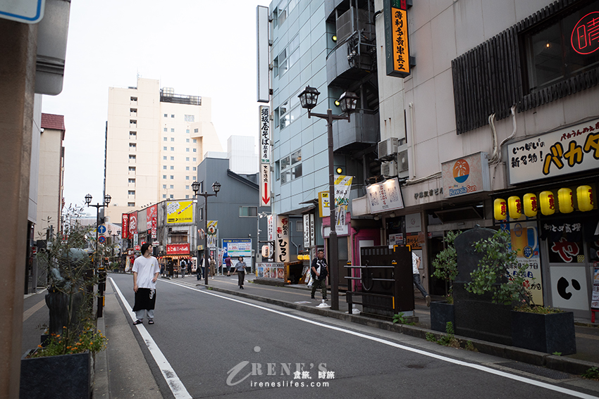 新潟駅前走路4分鐘，必吃新潟名物片木蕎麥麵，看似無奇卻相當可口，店內還有其它郷土料理