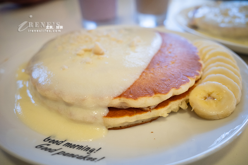 沖繩恩納村早餐美食，超人氣的夏威夷鬆餅屋，PANCAKE超大份量，有甜有鹹選擇多，備有停車場